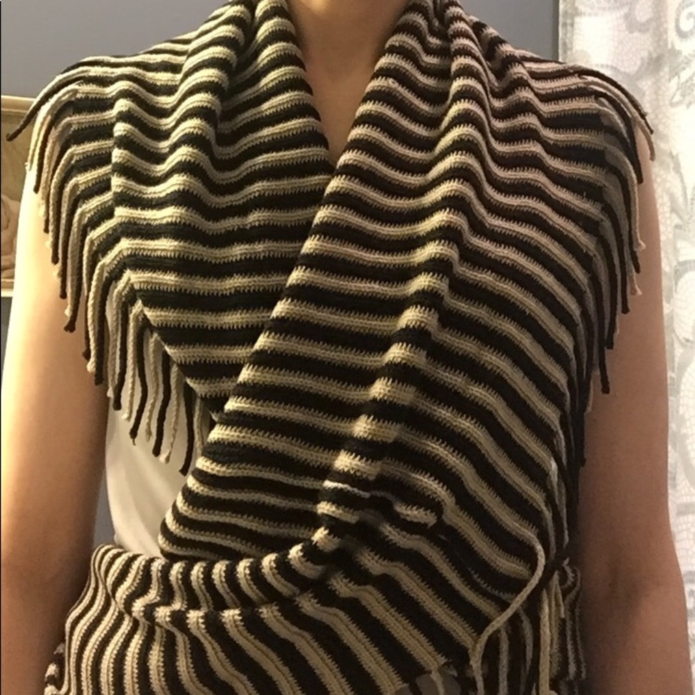 Soft Infinity Scarf - Picture 2 of 8